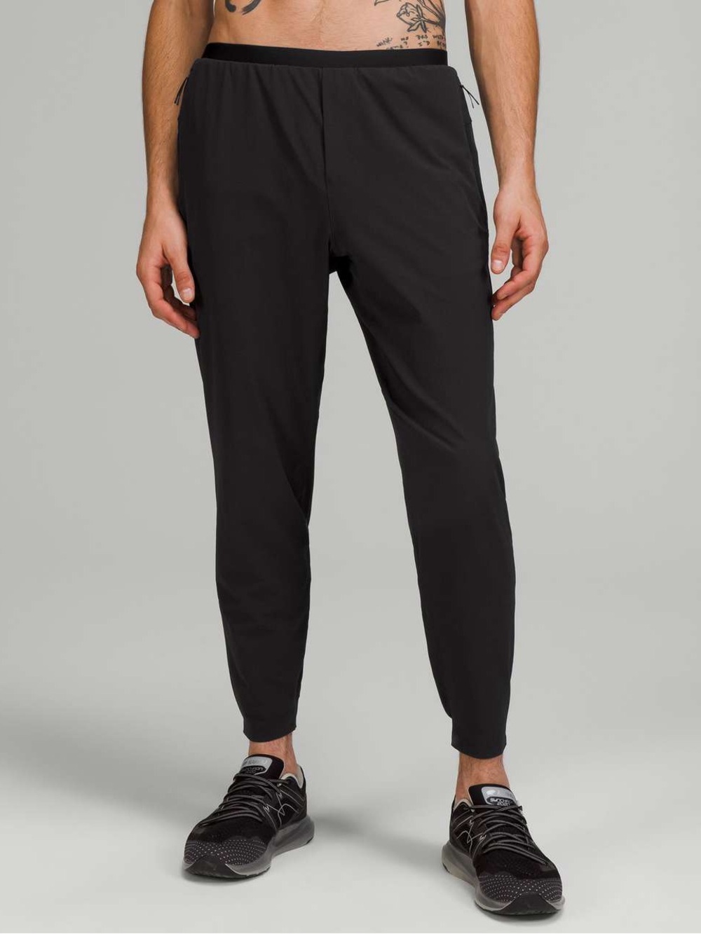 Lululemon Run State Black Athletic Jogger Shorter Length Size Medium